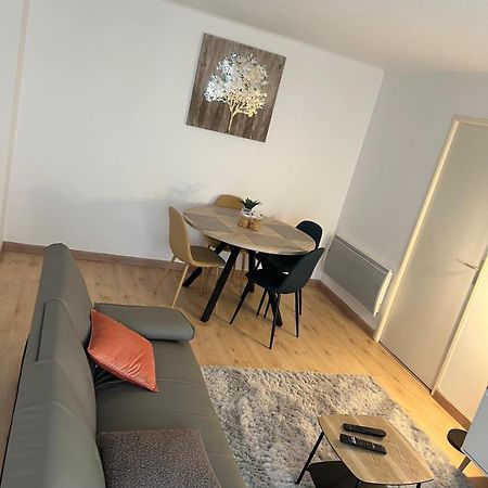 Champion Suites Sarcelles Exterior photo